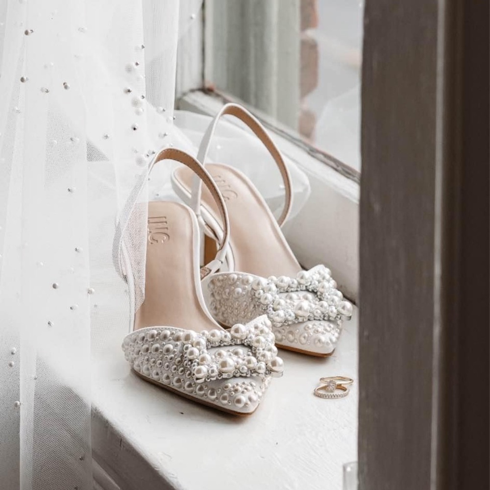 Elegant White Pearl Embellished Women's Sling-Back Heels